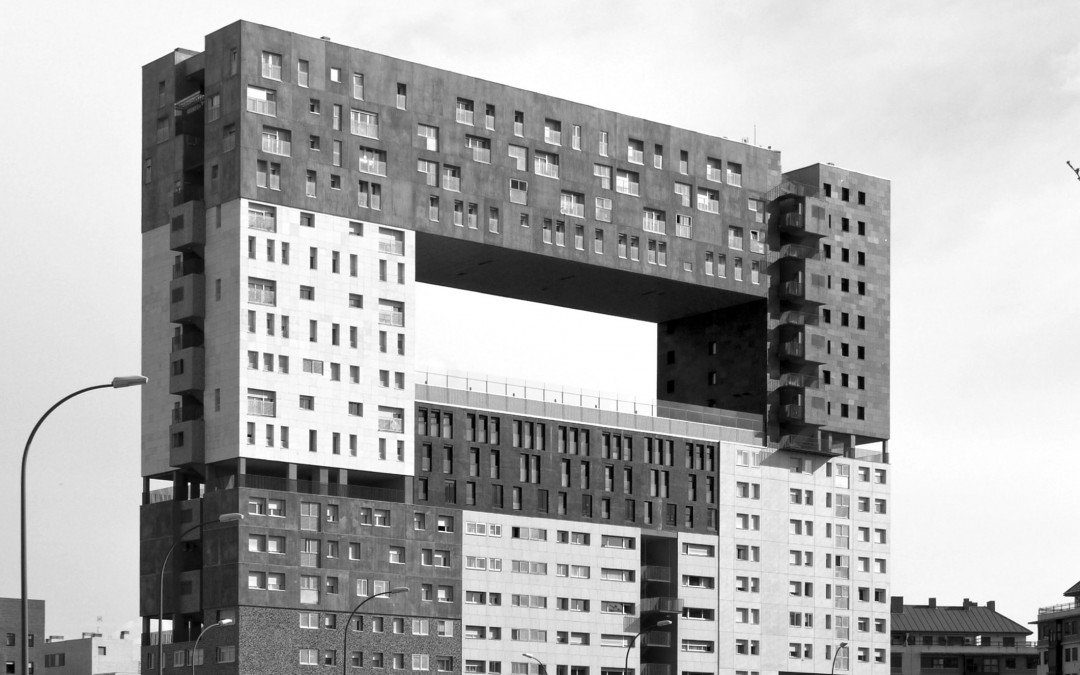 LA VIVIENDA PROTEGIDA, AHORA MÁS CARA QUE LA LIBRE | Francisco Camino